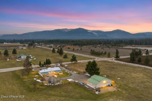 $799,950 | 14884 North Batchelder Street, Rathdrum, ID 83858