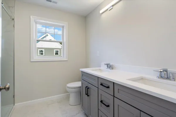 $529,900 | 25 Regency Circle, Unit 1, Kittery, ME 03904