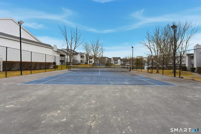 $229,900 | 75 Crown Knoll Court, Unit 103, Groton, CT 06340