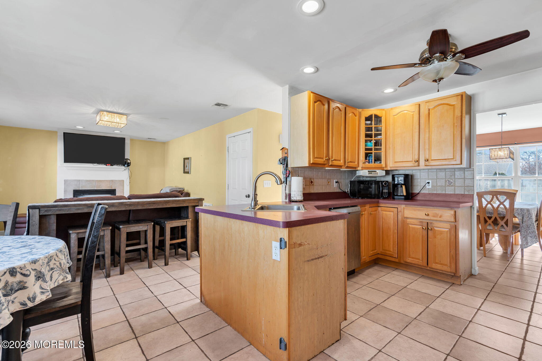 2010 Oak Dale Road Toms River, NJ 08753 - Photo 13 of 38 17-web-or-mls-DSC01264