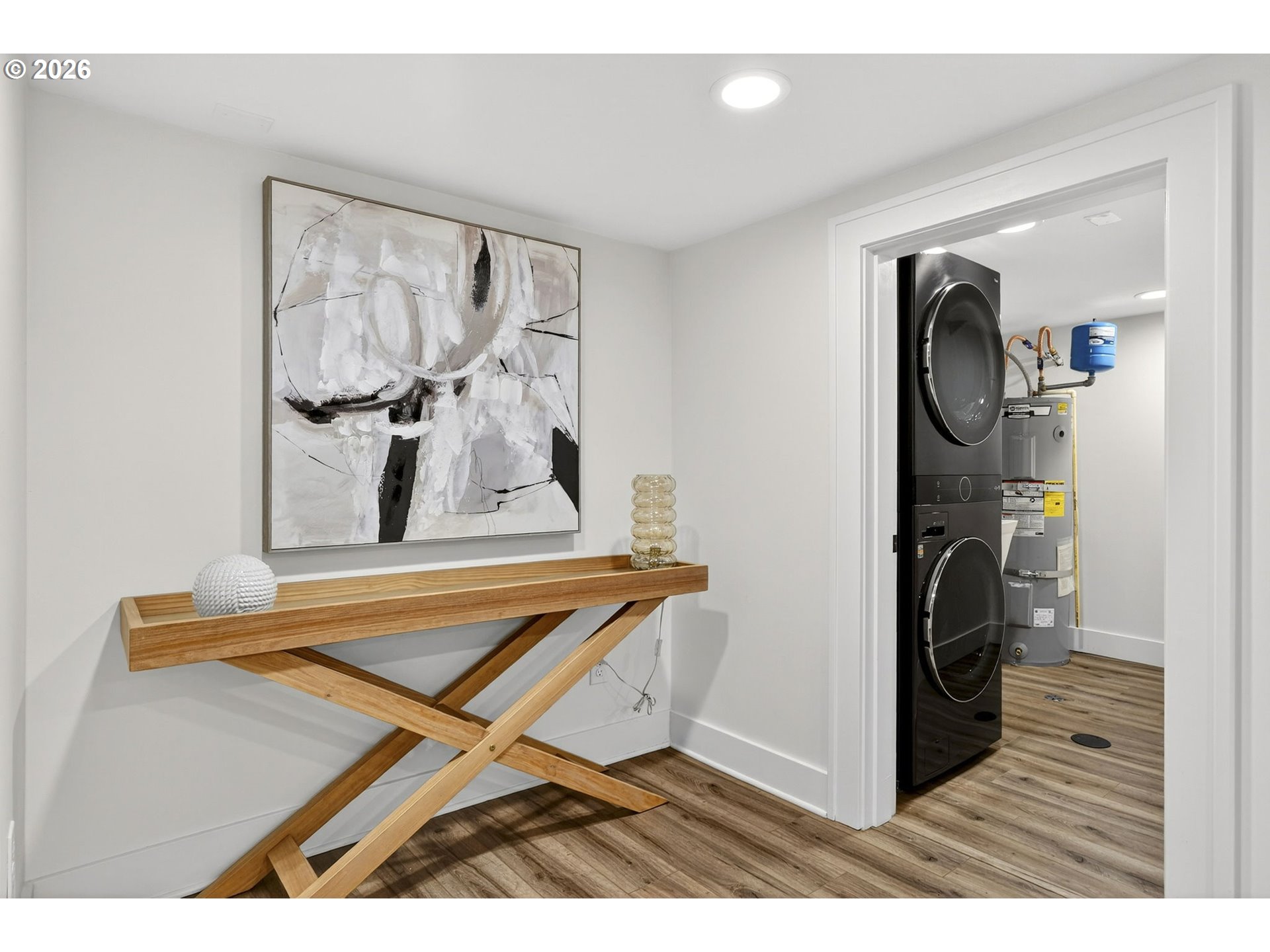 3923 Northeast 76th Avenue Portland, OR 97213 - Photo 36 of 48 a view of a livingroom with washer and dryer