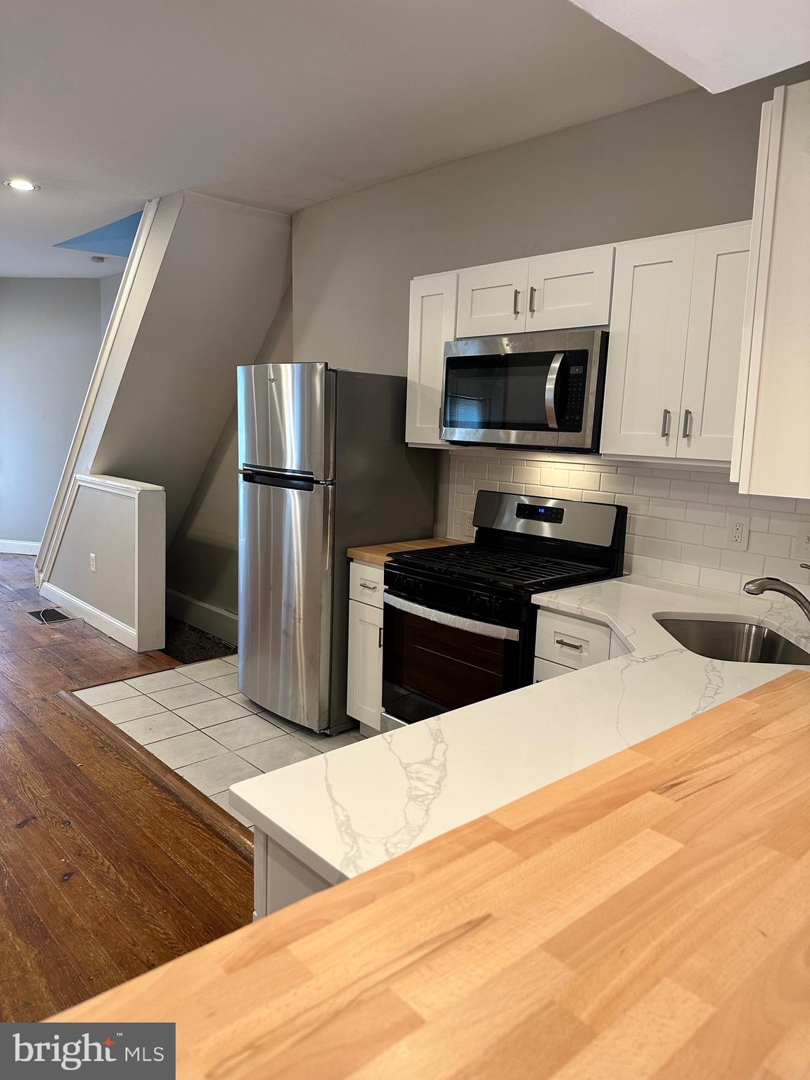 269 Kalos Street Philadelphia, PA 19128 - Photo 3 of 16