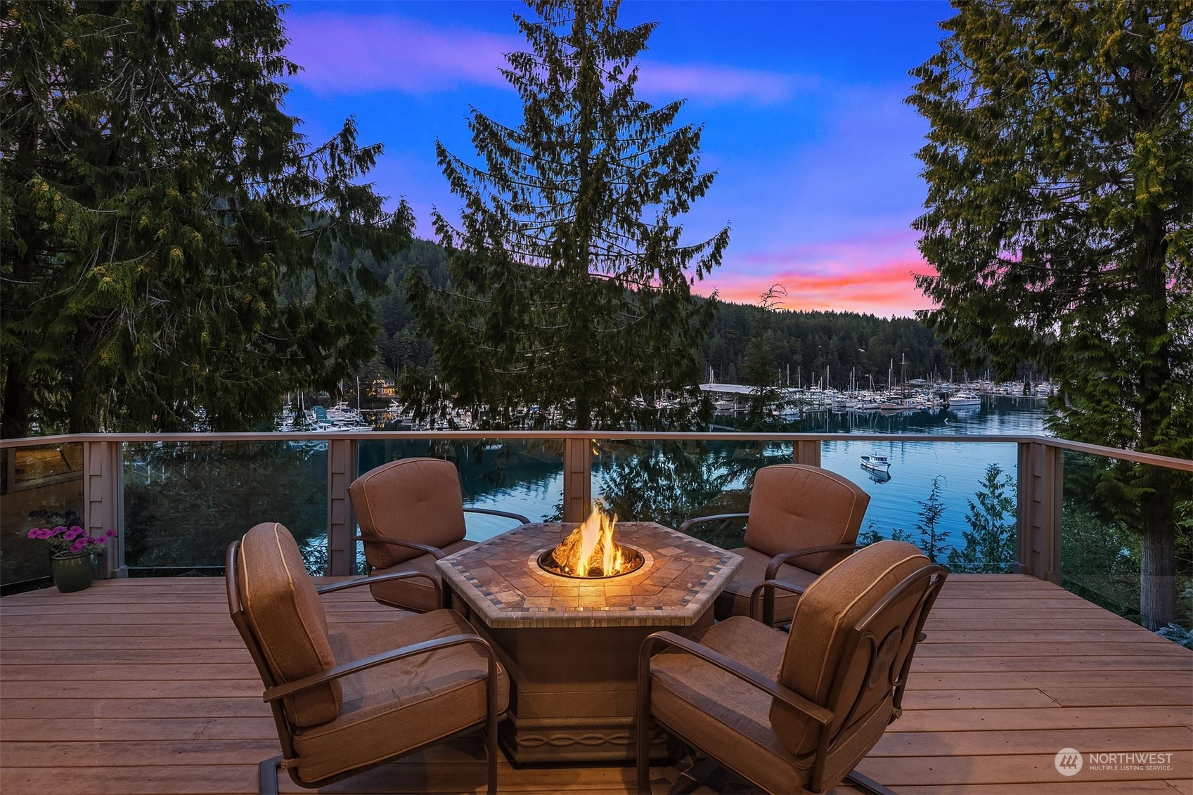 304 Black Point Road Brinnon, WA 98320 - Photo 23 of 40