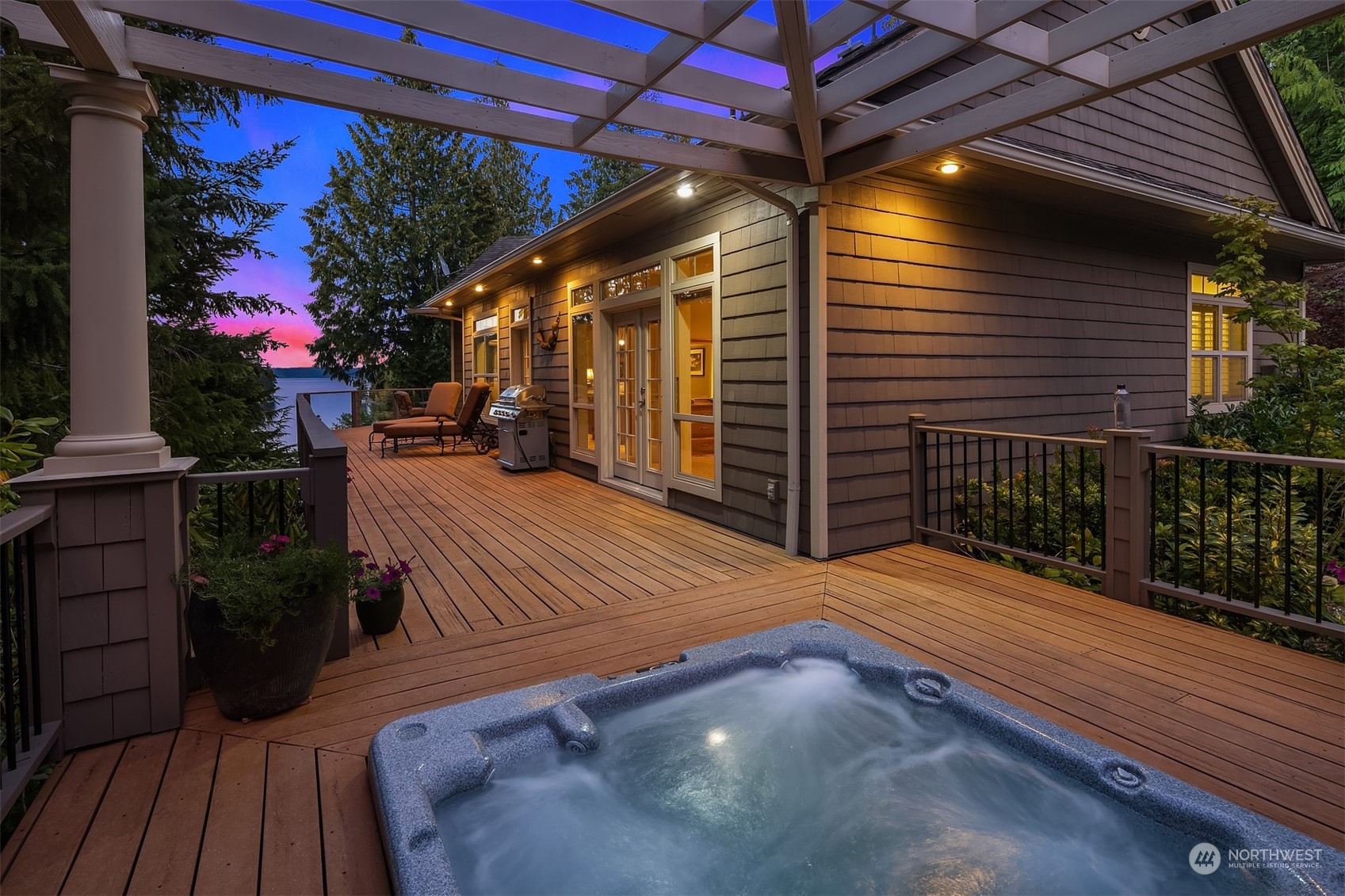 304 Black Point Road Brinnon, WA 98320 - Photo 25 of 40