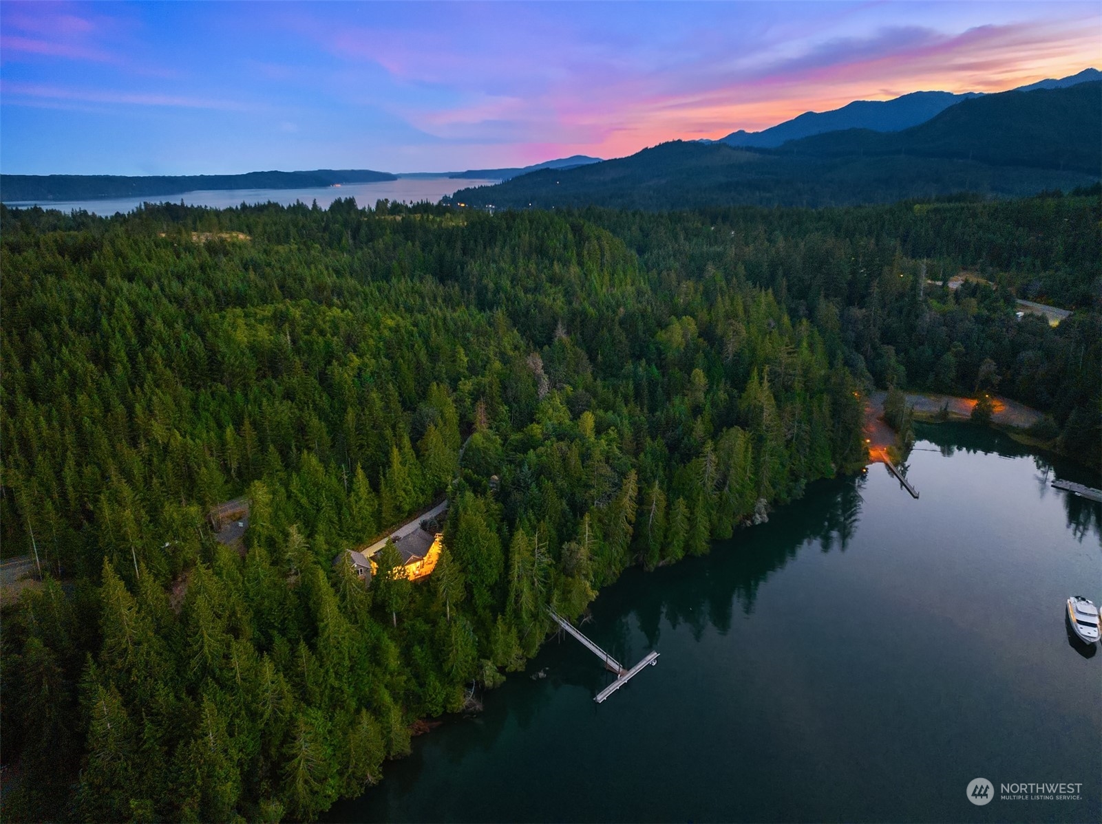 304 Black Point Road Brinnon, WA 98320 - Photo 34 of 40