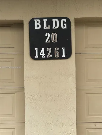 $375,000 | 14261 Southwest 94th Cir Lane, Unit 10520, Miami, FL 33186