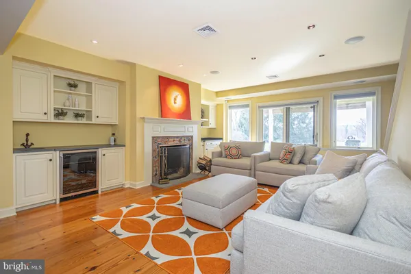 $1,749,500 | 29 Juniper Court, Carversville, PA 18913