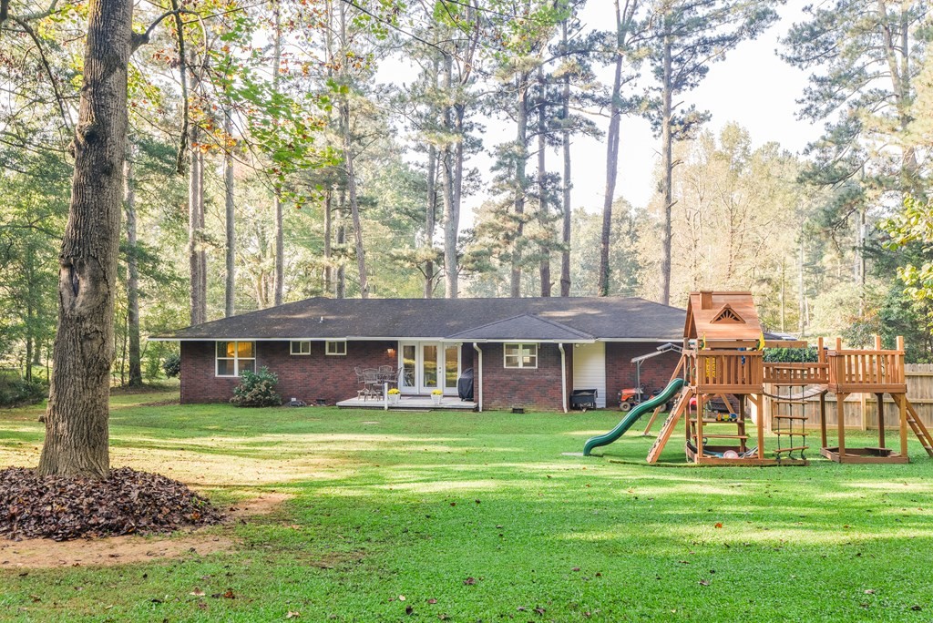 3741 Airport Road Southeast Dalton, GA 30721 - Photo 64 of 70 a front view of a house with a yard