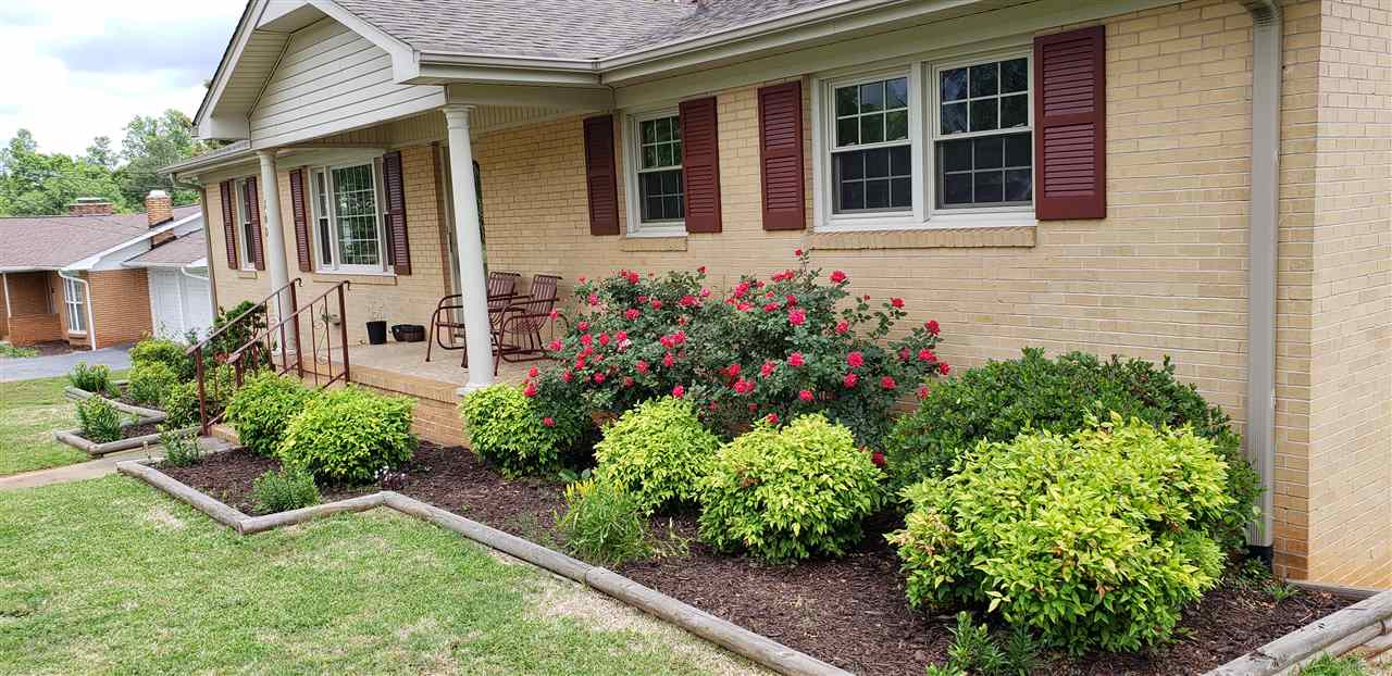 160 Dover Road Spartanburg, SC 29301 - Photo 3 of 27 Gallery Image 3