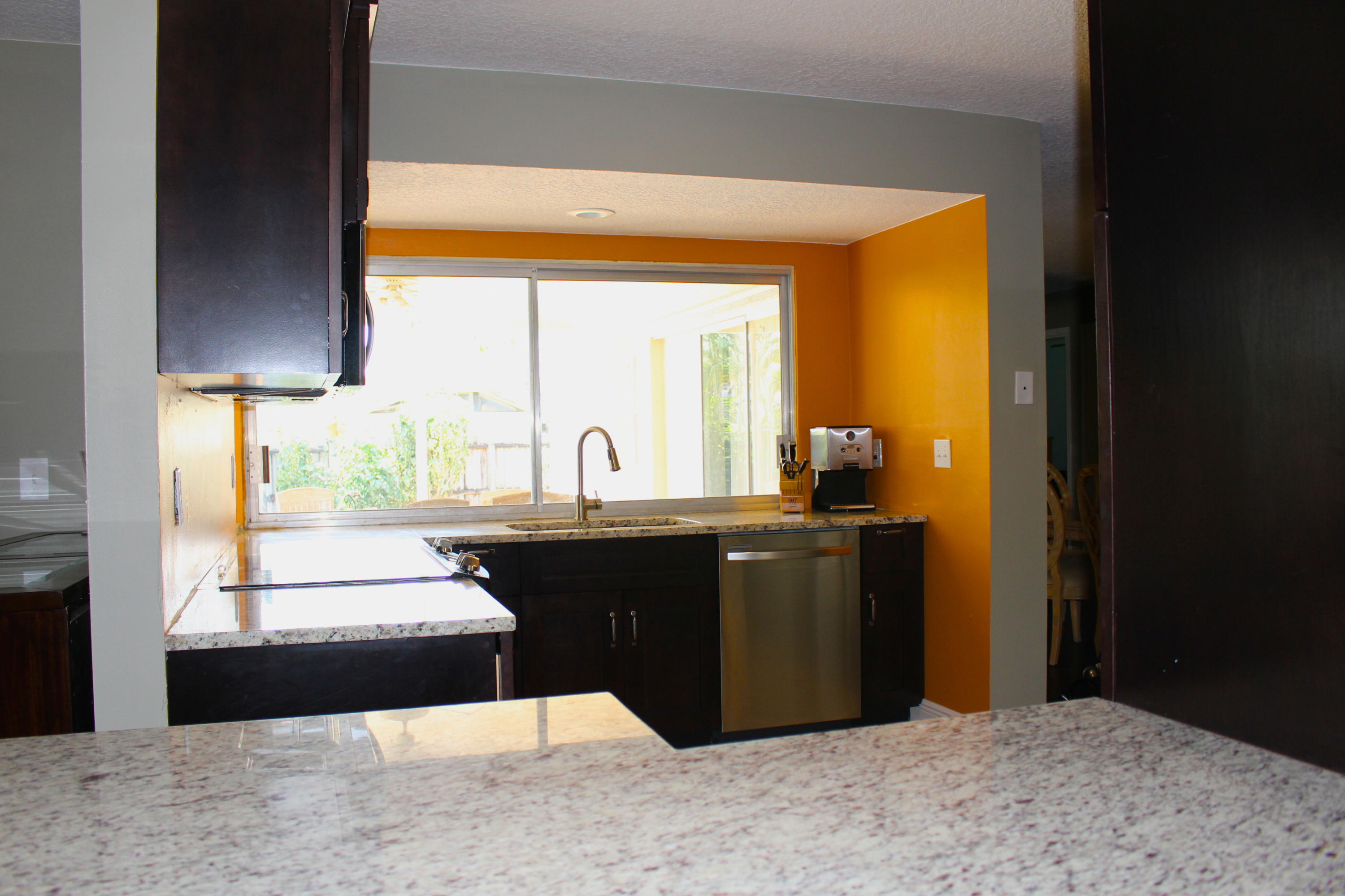 2374 Northwest 31st Street Boca Raton, FL 33431 - Photo 8 of 21 Timbercreek Kitchen Granite