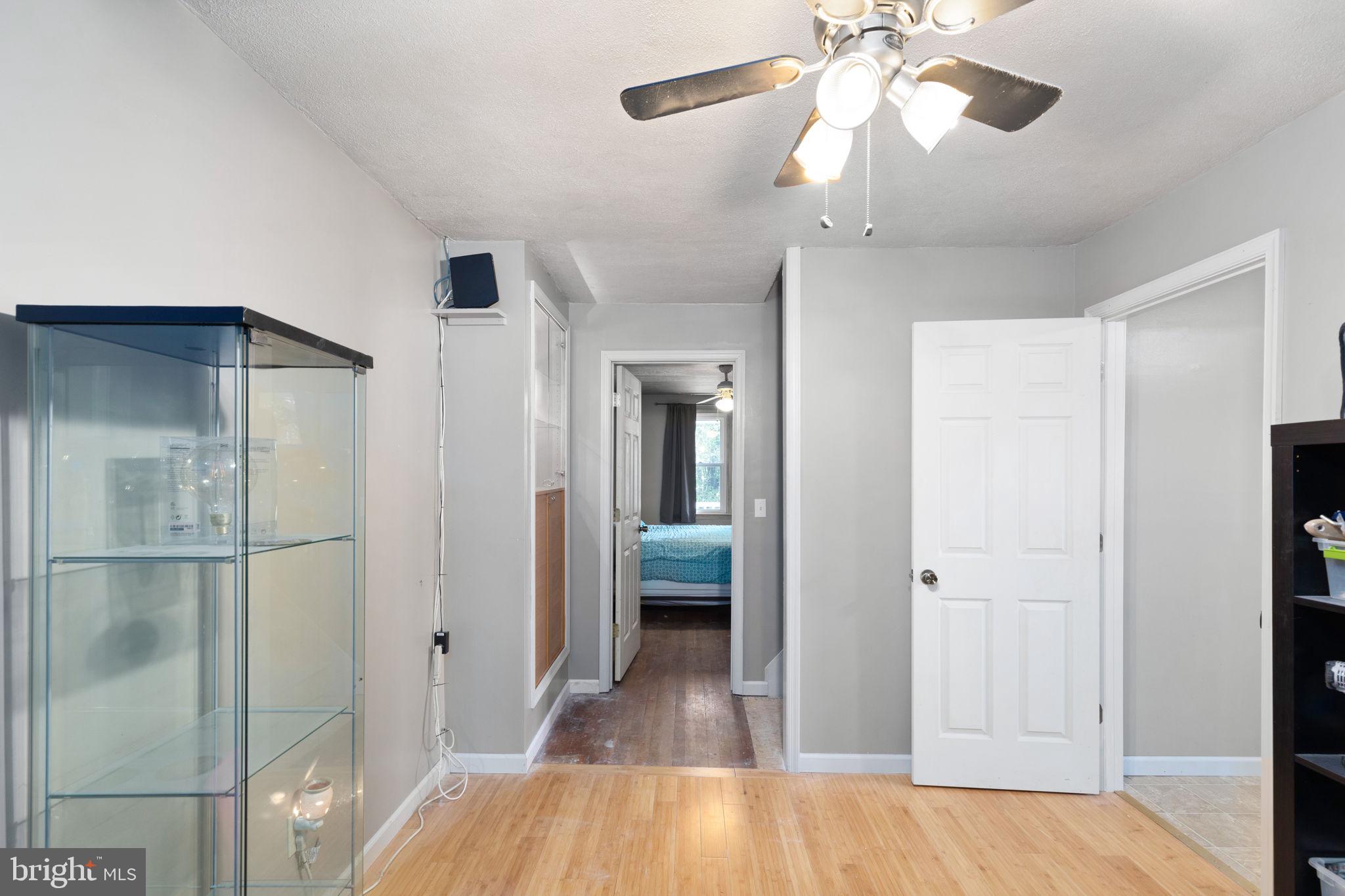 312 Nicholson Road Essex, MD 21221 - Photo 15 of 27