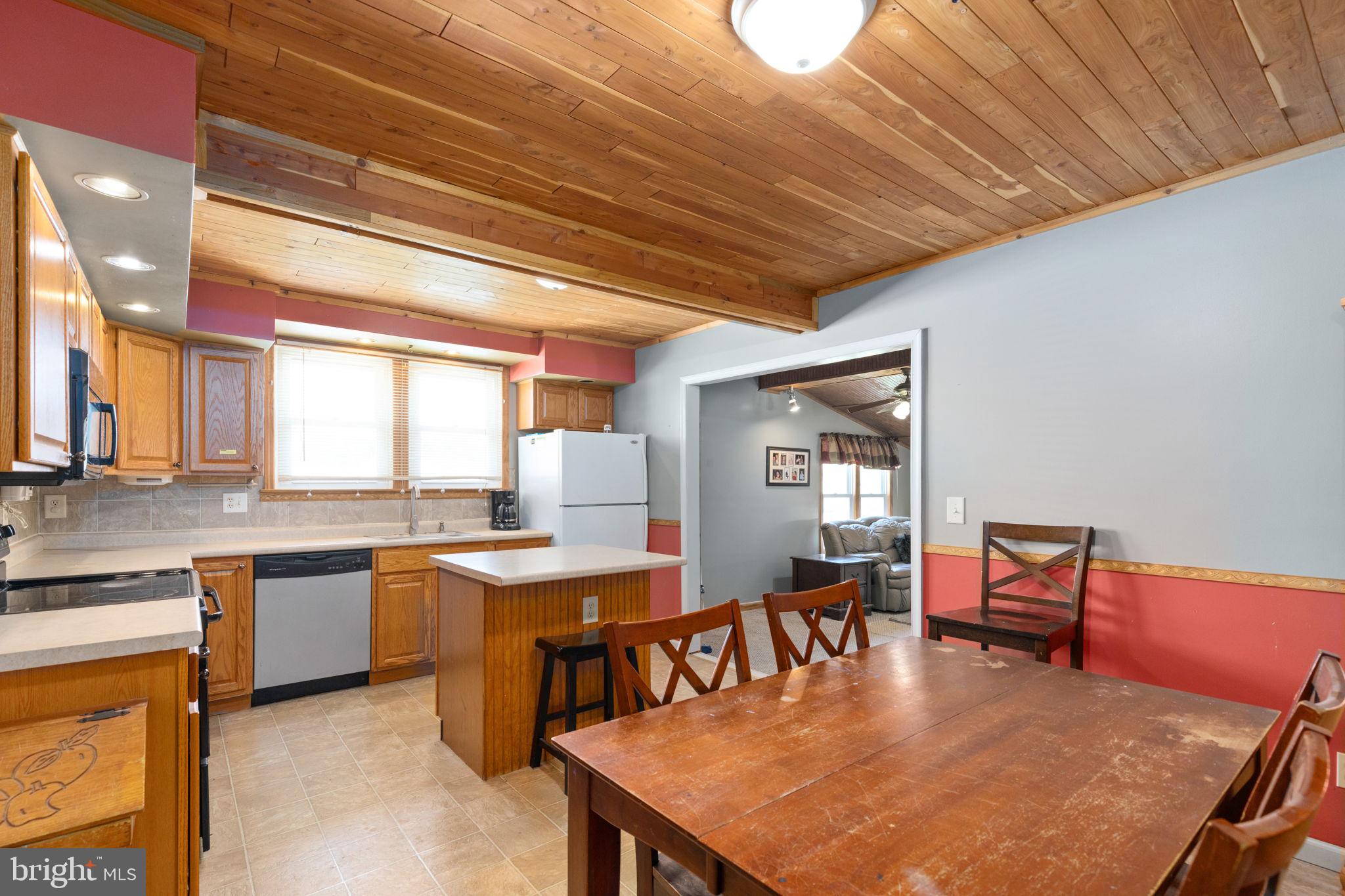312 Nicholson Road Essex, MD 21221 - Photo 8 of 27