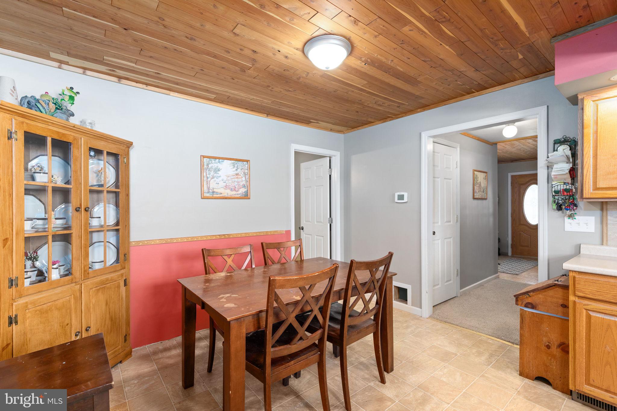 312 Nicholson Road Essex, MD 21221 - Photo 9 of 27