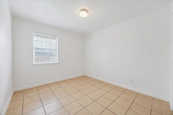 $1,200 | 8212 Sam Rayburn Drive, Unit 4, Austin, TX 78753