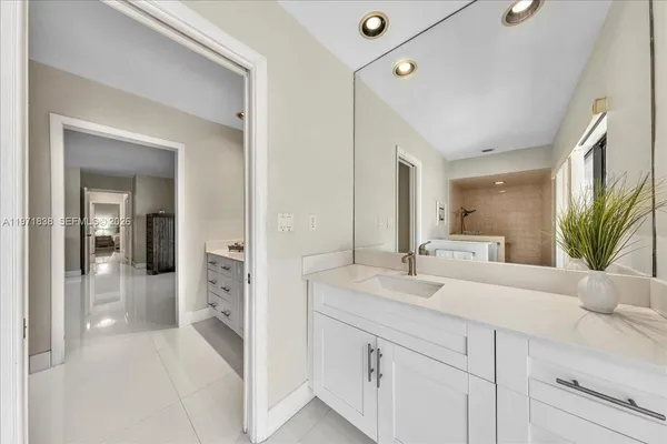 $1,300,000 | 17143 Southwest 79th Place, Palmetto Bay, FL 33157