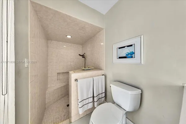 $1,300,000 | 17143 Southwest 79th Place, Palmetto Bay, FL 33157