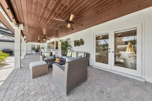 $1,300,000 | 17143 Southwest 79th Place, Palmetto Bay, FL 33157