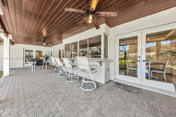 $1,300,000 | 17143 Southwest 79th Place, Palmetto Bay, FL 33157