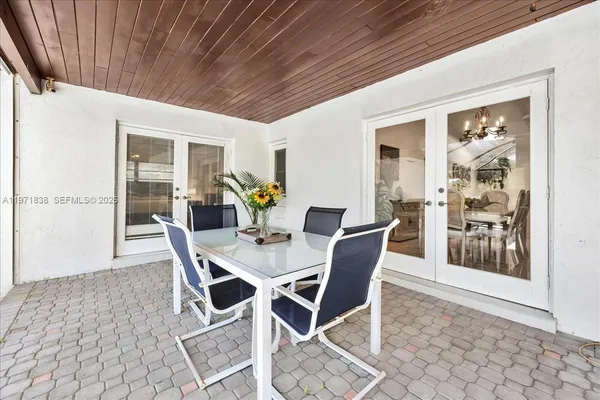 $1,300,000 | 17143 Southwest 79th Place, Palmetto Bay, FL 33157