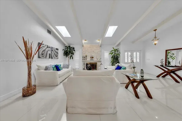 $1,300,000 | 17143 Southwest 79th Place, Palmetto Bay, FL 33157