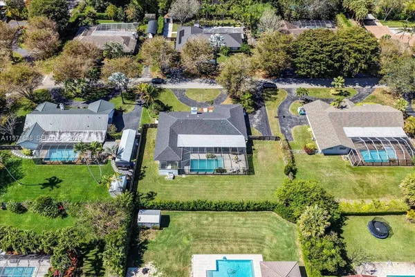 $1,300,000 | 17143 Southwest 79th Place, Palmetto Bay, FL 33157