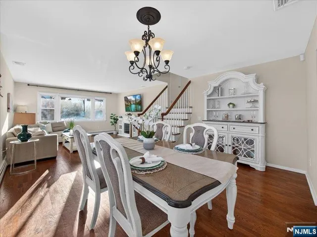 $749,900 | 33 Sherwood Drive, Ramsey, NJ 07446