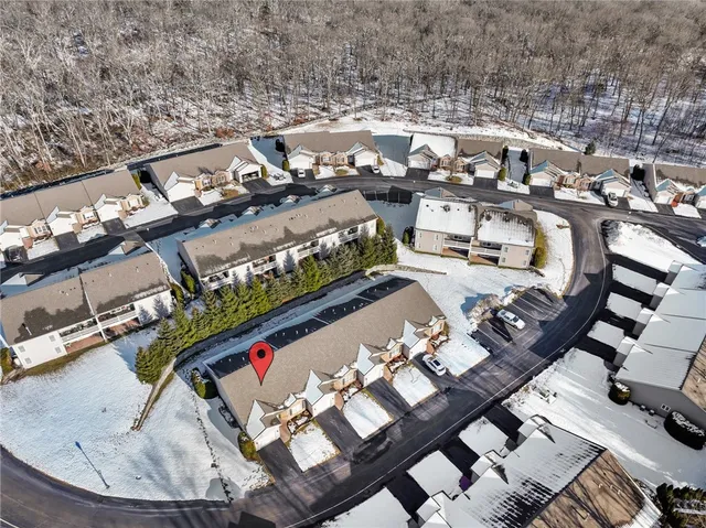 $490,000 | 41 Breakneck Hill Road, Unit 61, Lincoln, RI 02865