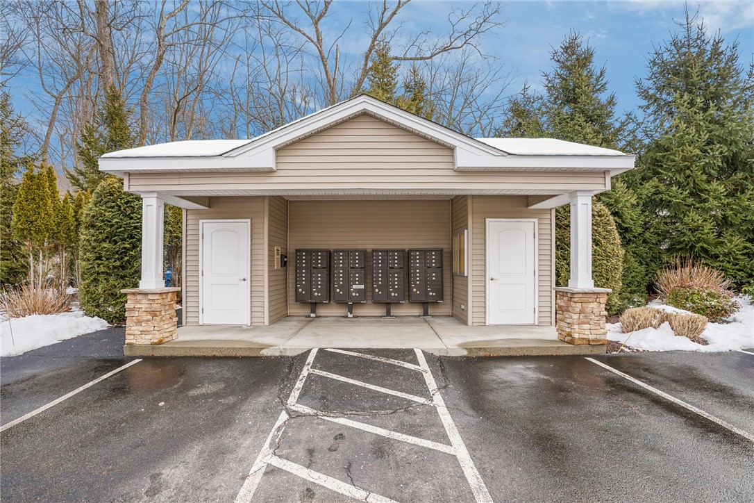 41 Breakneck Hill Road, Unit 61 Lincoln, RI 02865 - Photo 6 of 50