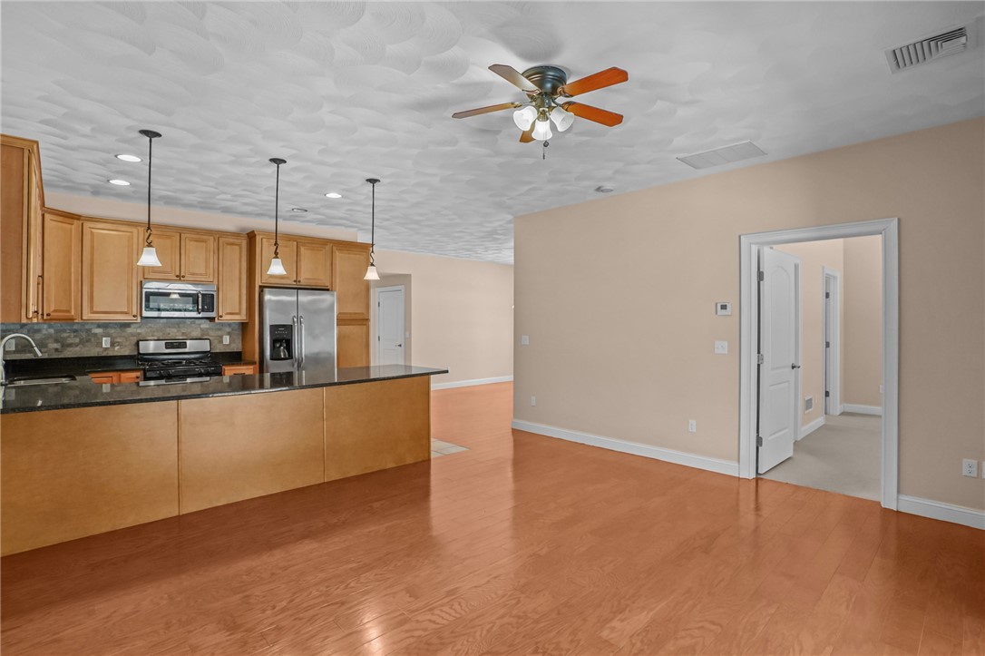 41 Breakneck Hill Road, Unit 61 Lincoln, RI 02865 - Photo 9 of 50