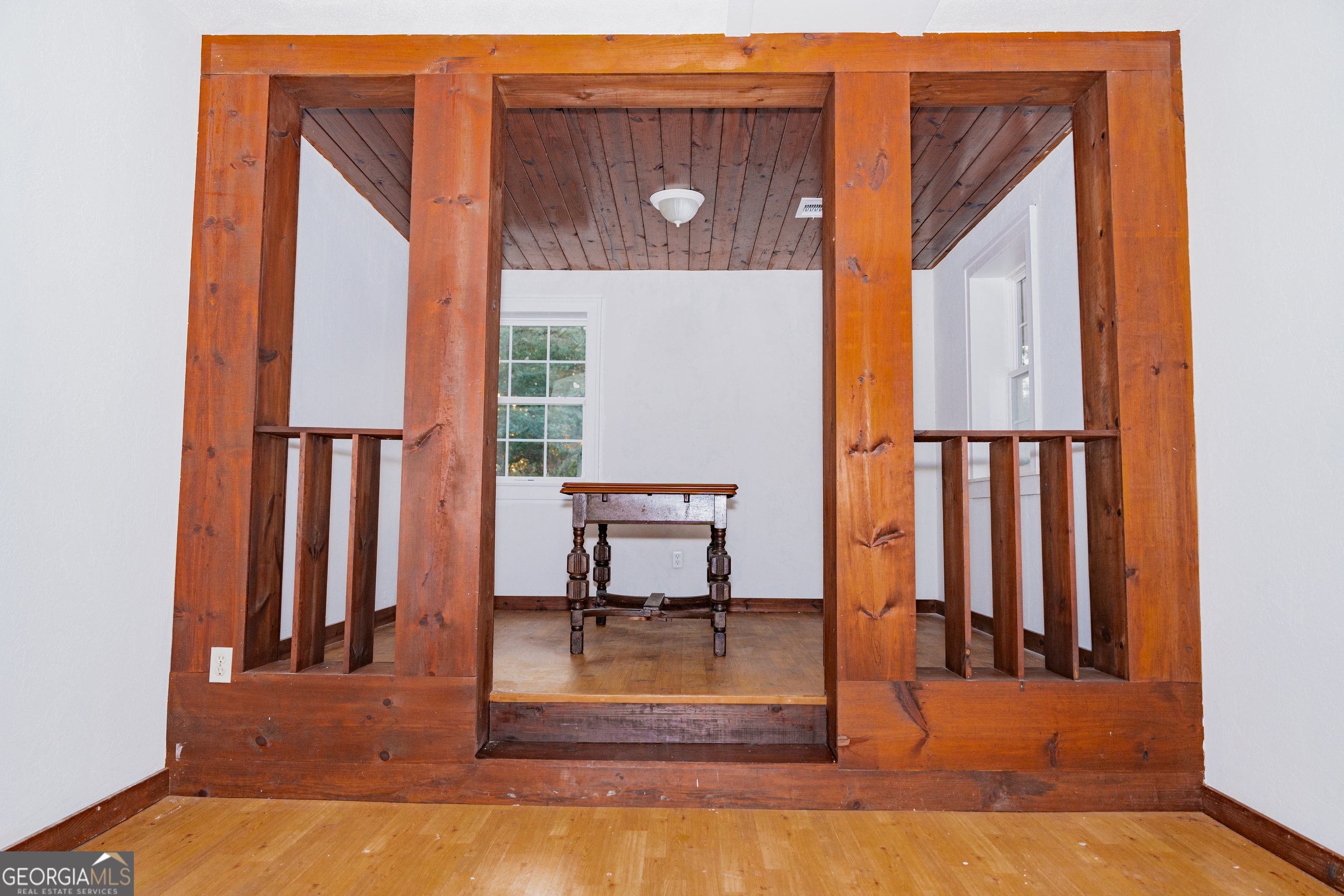 4427 Pine Valley Road Waycross, GA 31503 - Photo 10 of 24 a view of front door