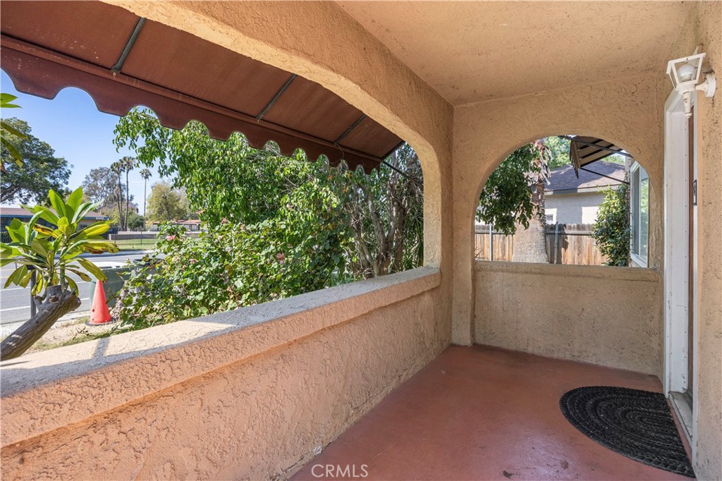 4831 Jurupa Avenue Riverside, CA 92504 - Photo 2 of 16