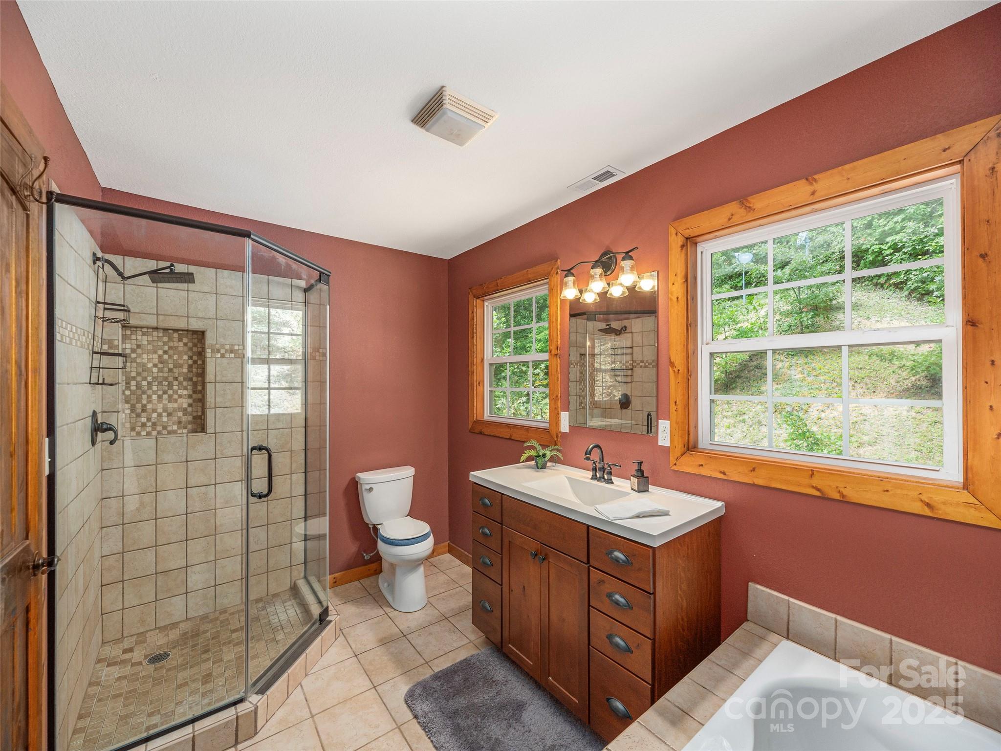27 Little Roundtop Road Clyde, NC 28721 - Photo 20 of 29