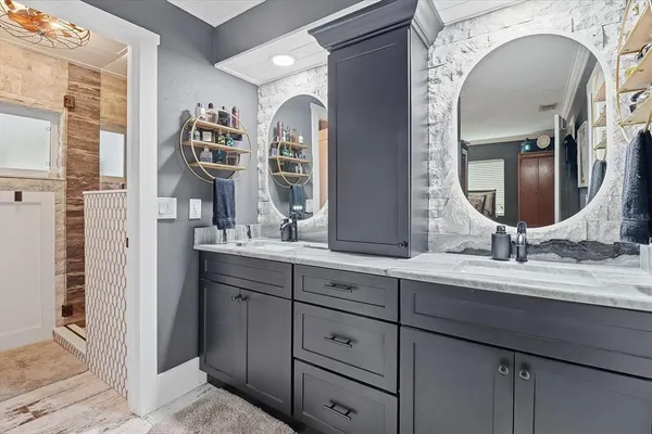 $434,900 | 1637 Southeast Paradise Circle West, Unit 204, Crystal River, FL 34429