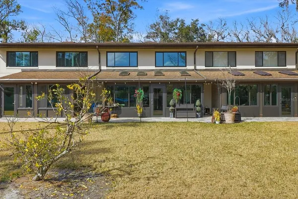 $434,900 | 1637 Southeast Paradise Circle West, Unit 204, Crystal River, FL 34429