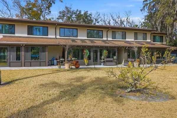 $434,900 | 1637 Southeast Paradise Circle West, Unit 204, Crystal River, FL 34429