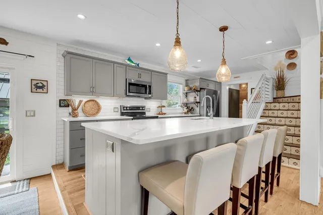 $999,000 | 3591 Bayou Road, Johns Island, SC 29455