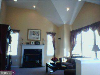 15 Wendover Road East Windsor, NJ 08520 - Photo 2 of 6