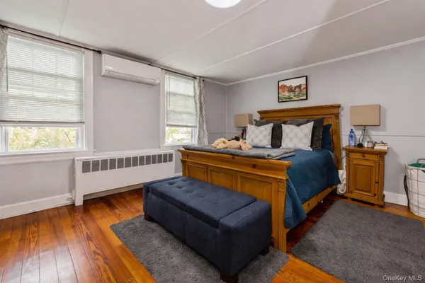 $2,700 | 51 Spring Street, Unit C, Oyster Bay, NY 11771