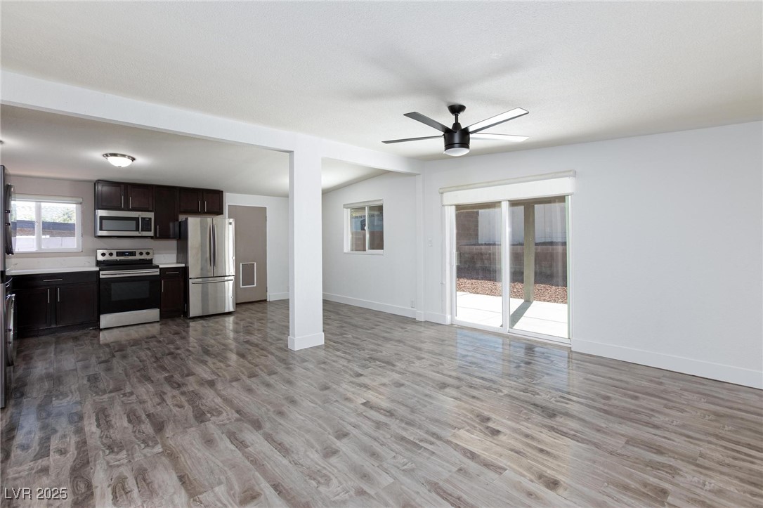 1915 Balboa Avenue Las Vegas, NV 89169 - Photo 4 of 22