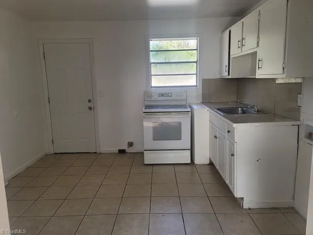 $775 | 317 East Florida Street, Unit A, Greensboro, NC 27406