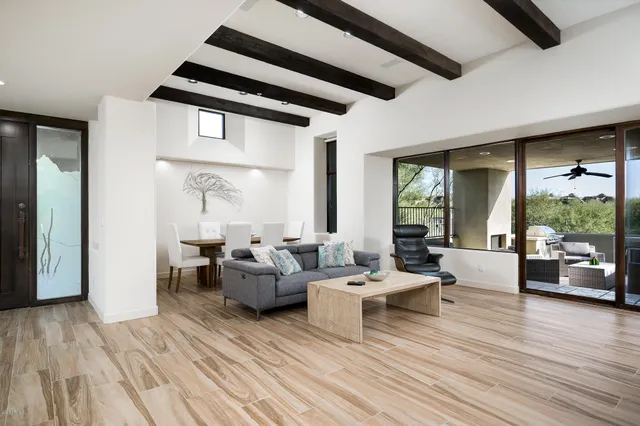 $8,000 | 10071 East Graythorn Drive, Scottsdale, AZ 85262