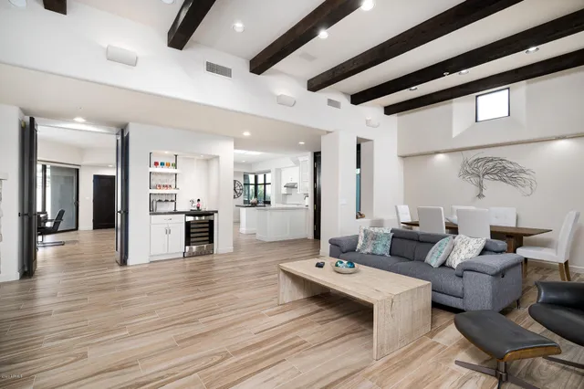 $8,000 | 10071 East Graythorn Drive, Scottsdale, AZ 85262