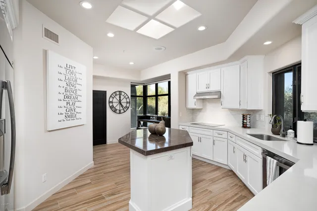 $8,000 | 10071 East Graythorn Drive, Scottsdale, AZ 85262