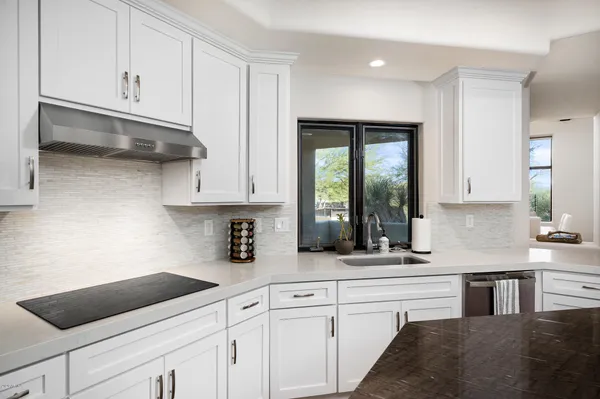 $8,000 | 10071 East Graythorn Drive, Scottsdale, AZ 85262