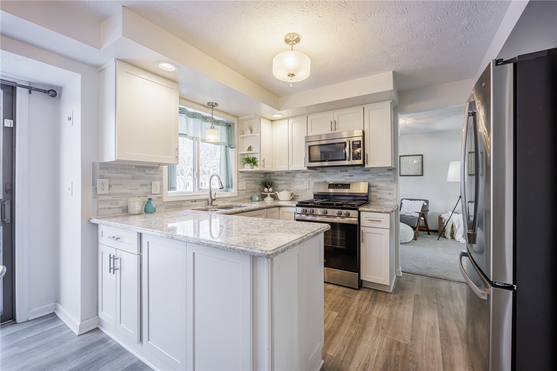 227 Letchworth Avenue Greece, NY 14626 - Photo 15 of 50