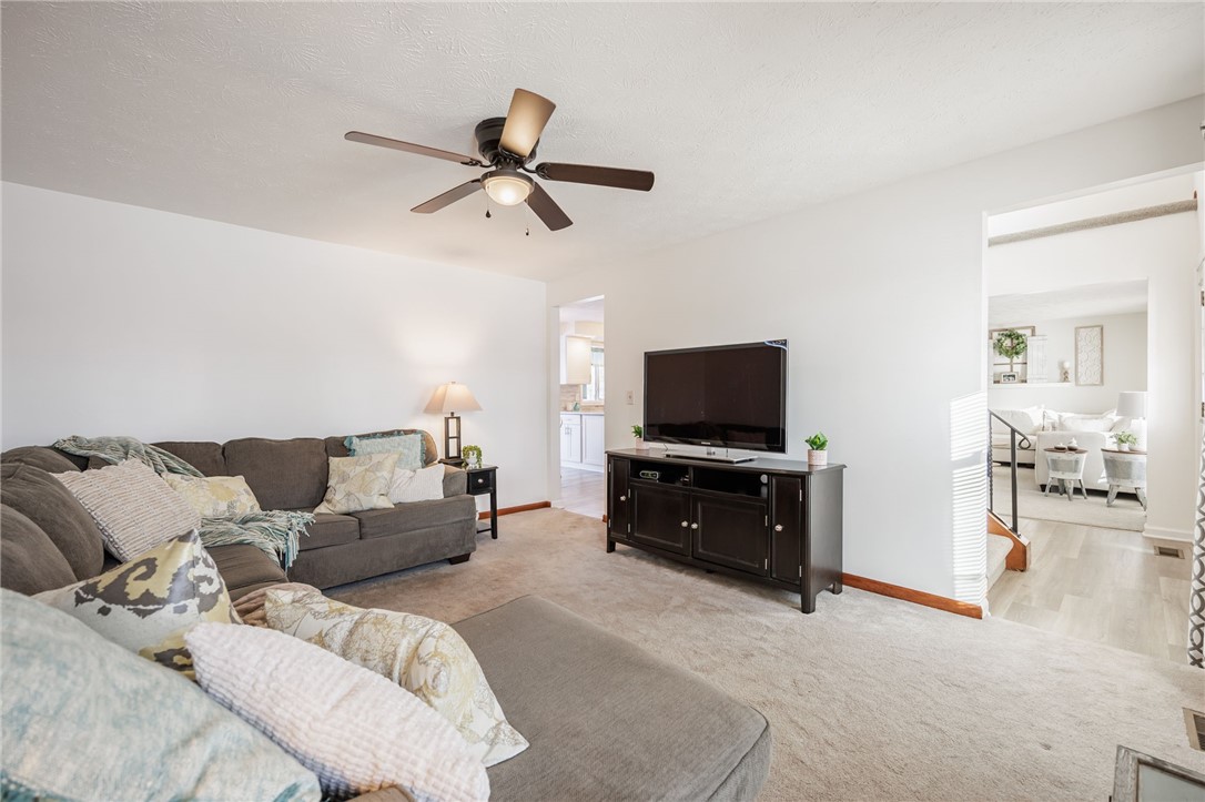 227 Letchworth Avenue Greece, NY 14626 - Photo 23 of 50