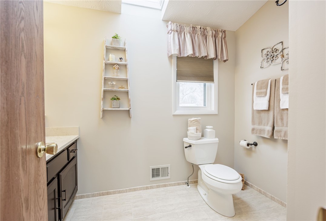 227 Letchworth Avenue Greece, NY 14626 - Photo 33 of 50