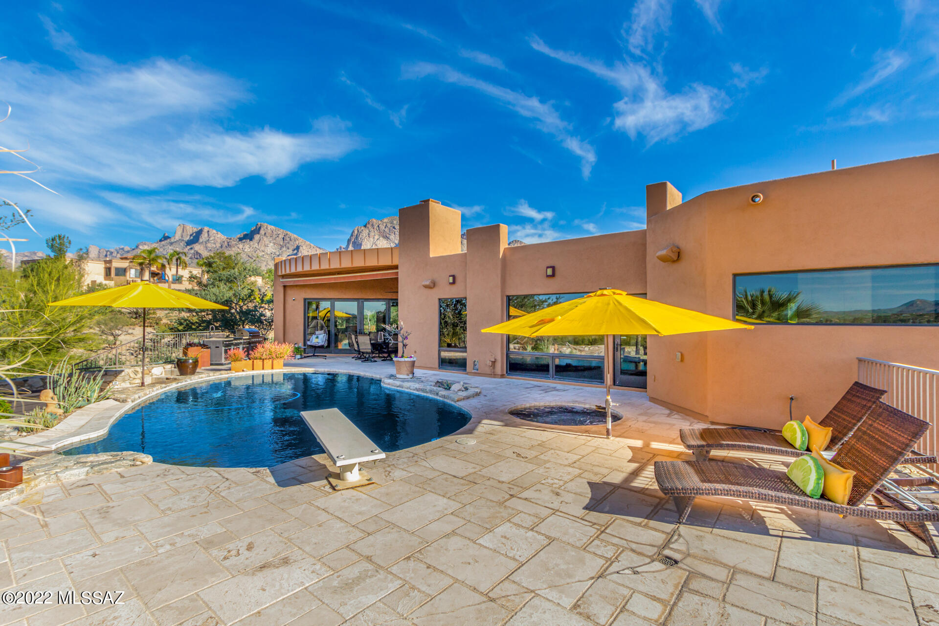291 West Valle Del Oro Road Oro Valley, AZ 85737 - Photo 38 of 49