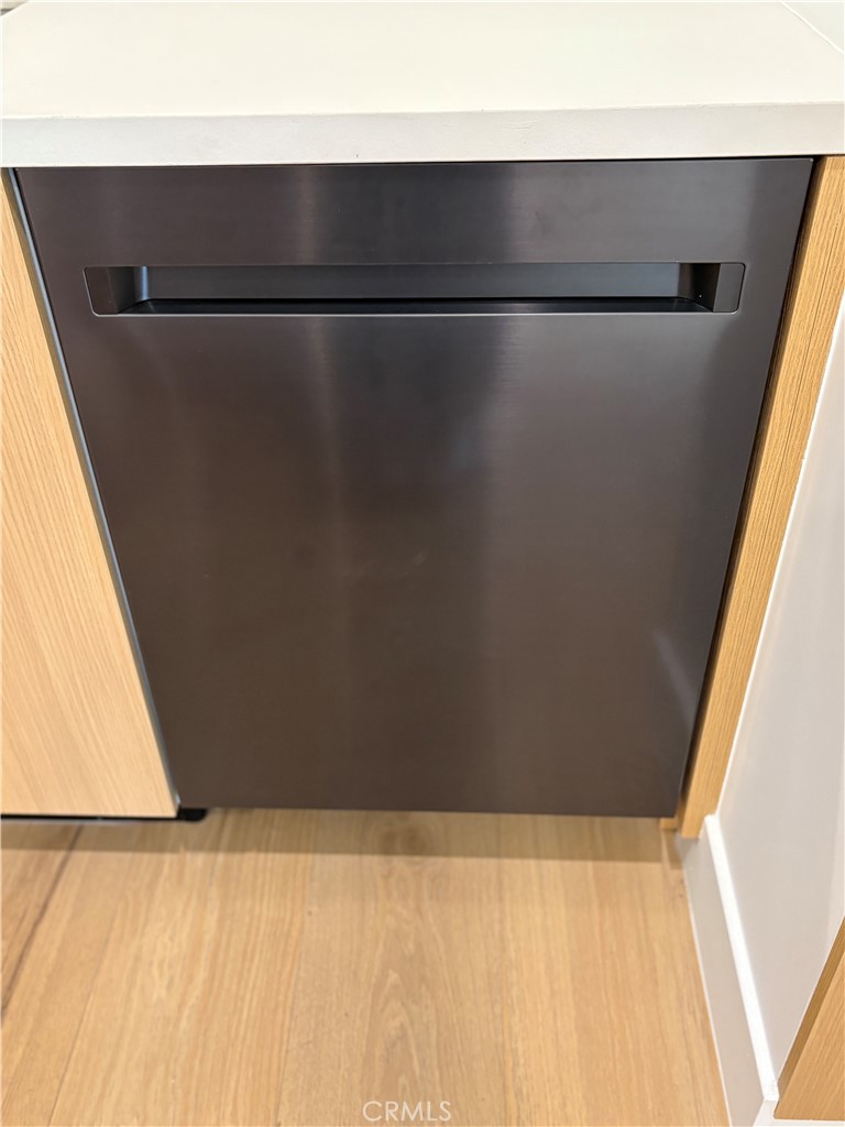 10352 Riverside Drive, Unit 201 Toluca Lake, CA 91602 - Photo 16 of 49 a close view of sink