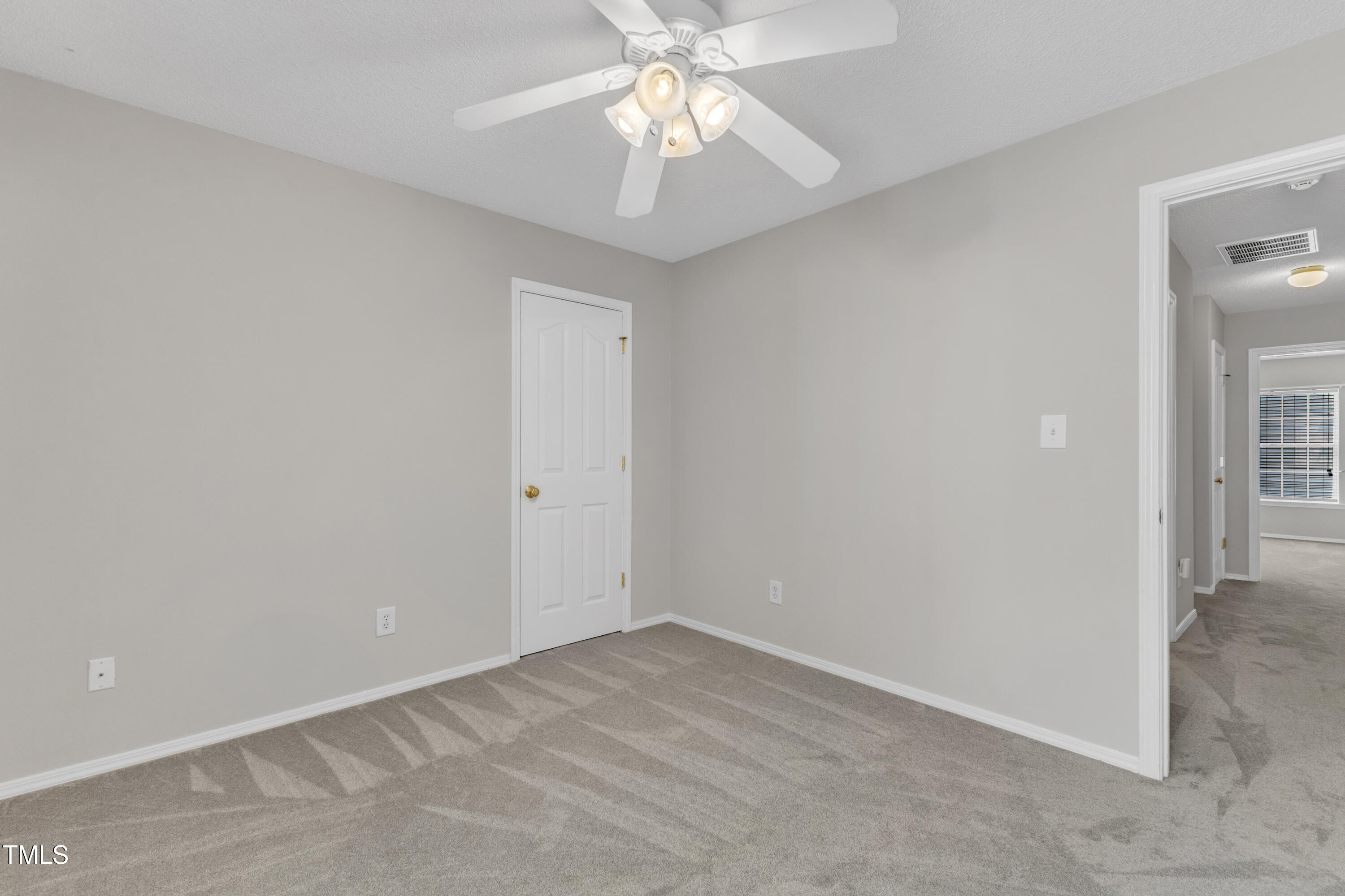5513 Enoree Lane Raleigh, NC 27616 - Photo 32 of 51 33-5513 Enoree-38